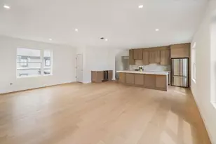 60 Franklin St, Somerville, MA 02145 - Photo 3