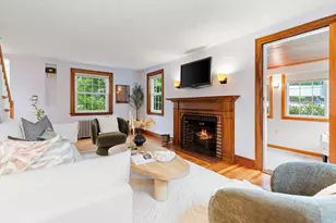 69 Meriam St, Wakefield, MA 01880 - Photo 9