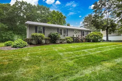 55 Hall St, Brockton, MA 02302 - Photo 3