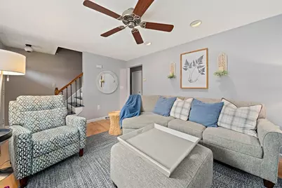 184 Beaver St #184, Franklin, MA 02038 - Photo 3