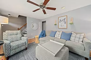 184 Beaver St, Franklin, MA 02038 - Photo 3