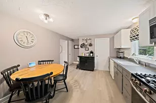 184 Beaver St, Franklin, MA 02038 - Photo 5