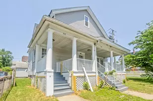 424 Carew, Springfield, MA 01104 - Photo 3