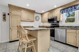 99 Burley St, Danvers, MA 01923 - Photo 7