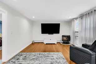 99 Burley St, Danvers, MA 01923 - Photo 11