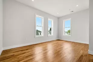 1088 Saratoga St, Boston, MA 02128 - Photo 23