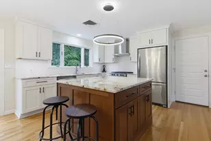 28 Tower Hill Rd, Somerset, MA 02726 - Photo 9