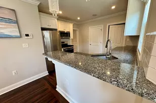 33 Farquhar St, Boston, MA 02131 - Photo 13