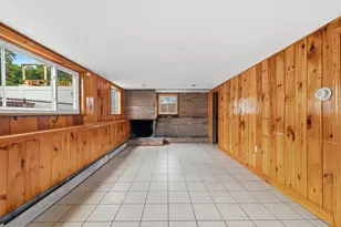 105 Oakwood Ave, Revere, MA 02151 - Photo 19