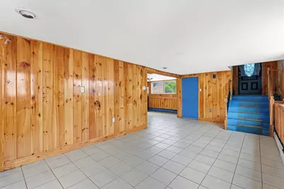 105 Oakwood Ave, Revere, MA 02151 - Photo 17