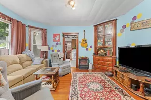 443 Medford St, Somerville, MA 02145 - Photo 11