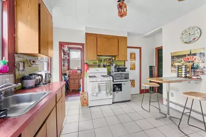 443 Medford St, Somerville, MA 02145 - Photo 5