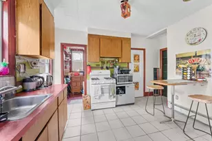 443 Medford St, Somerville, MA 02145 - Photo 5