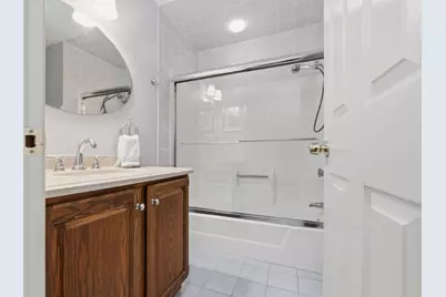 9 Ledgewood Way #22, Peabody, MA 01960 - Photo 11
