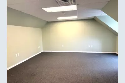 323 N Main St, Middleton, MA 01949 - Photo 11