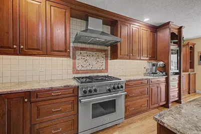 16 Hickory Hill #16, West Springfield, MA 01089 - Photo 7
