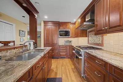 16 Hickory Hill #16, West Springfield, MA 01089 - Photo 1