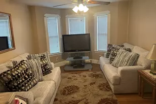 33 Nichols St, Everett, MA 02149 - Photo 3