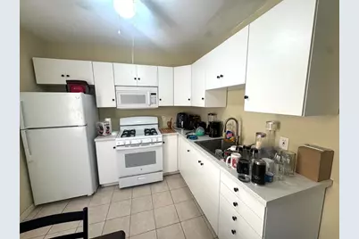 17 Social St, New Bedford, MA 02744 - Photo 5