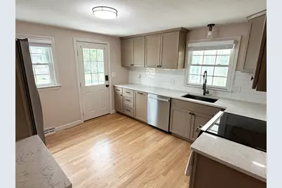 675 Burt St, Taunton, MA 02780 - Photo 5