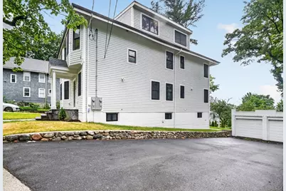 123-125 Mount Vernon Street #2, Newton, MA 02465 - Photo 41