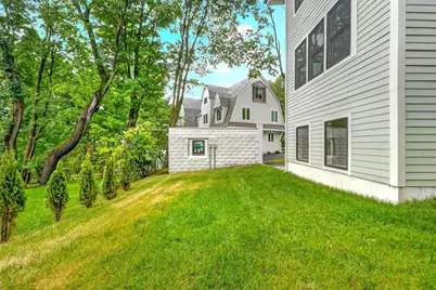 123-125 Mount Vernon Street #2, Newton, MA 02465 - Photo 39