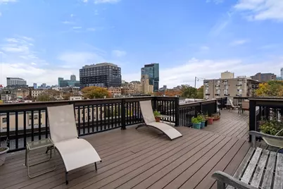 1011 Beacon St #4, Brookline, MA 02446 - Photo 19