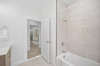 582 Main St, Leominster, MA 01453 - Photo 35