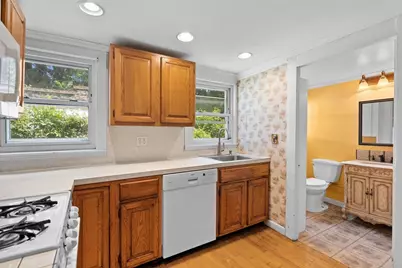 22-24 Greenview Avenue, Boston, MA 02130 - Photo 19