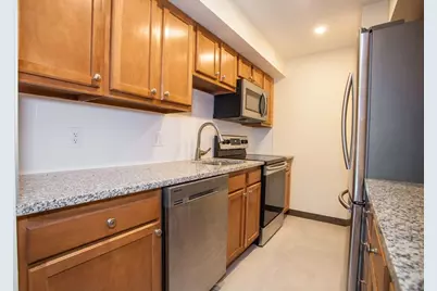 146 Commercial St #4, Boston, MA 02109 - Photo 5