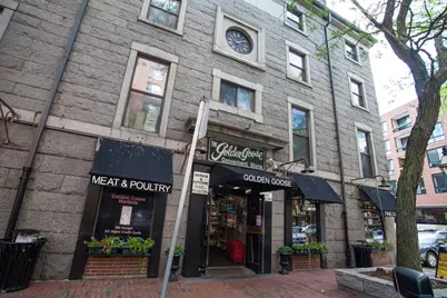 146 Commercial St #4, Boston, MA 02109 - Photo 15