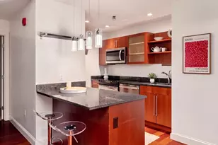 17 Otis St, Cambridge, MA 02141 - Photo 5
