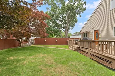 75 Andrews St, Medford, MA 02155 - Photo 29