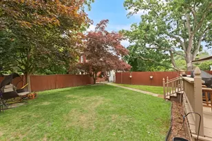 75 Andrews St, Medford, MA 02155 - Photo 33