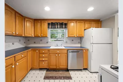 55 Squanto Rd, Weymouth, MA 02191 - Photo 27