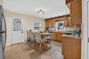 23 Hazel St, Methuen, MA 01844 - Photo 13