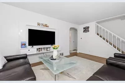 63 Fordham St, Springfield, MA 01104 - Photo 5