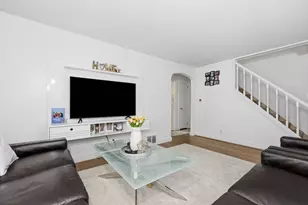 63 Fordham St, Springfield, MA 01104 - Photo 5