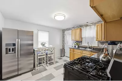 63 Fordham St, Springfield, MA 01104 - Photo 11