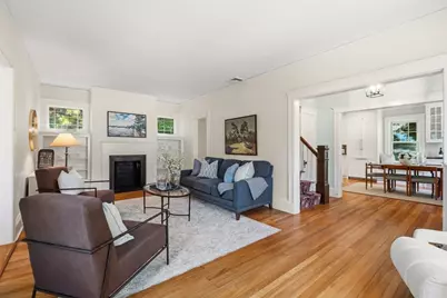 25 Riverdale Rd, Wellesley, MA 02481 - Photo 9