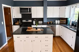15 Beethoven St, Boston, MA 02119 - Photo 3