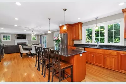 623 Nahatan St, Norwood, MA 02062 - Photo 7