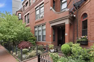 241 W Newton St, Boston, MA 02116 - Photo 1