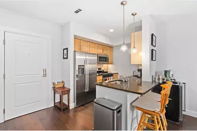 1501 Commonwealth Ave #302, Boston, MA 02135 - Photo 5