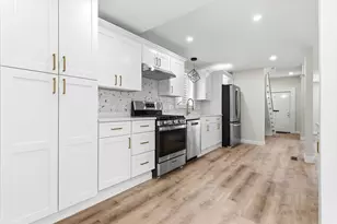 9 Cross St, Somerville, MA 02145 - Photo 11