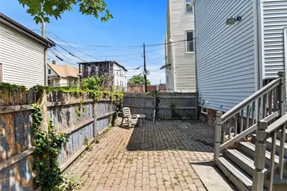 9 Cross St, Somerville, MA 02145 - Photo 23
