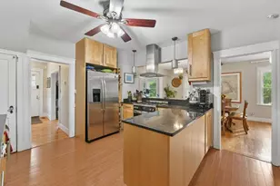 55 McCormack Ave, Medford, MA 02155 - Photo 15