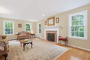 92 Plain St, Medfield, MA 02052 - Photo 11