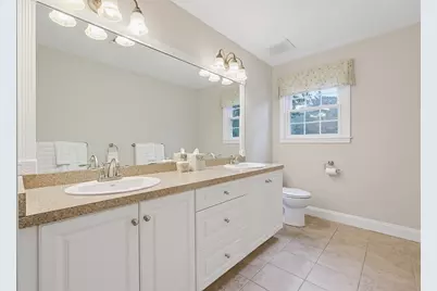 92 Plain St, Medfield, MA 02052 - Photo 21