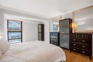 566 Commonwealth, Boston, MA 02215 - Photo 5